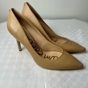Sam Edelman Classic Tan Heels